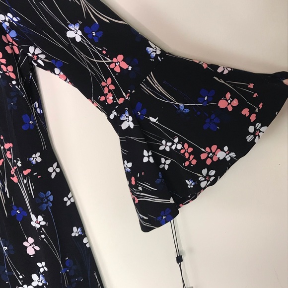 Tommy Hilfiger Dress Floral Long Bell Sleeve Sz 14 - Picture 3 of 8